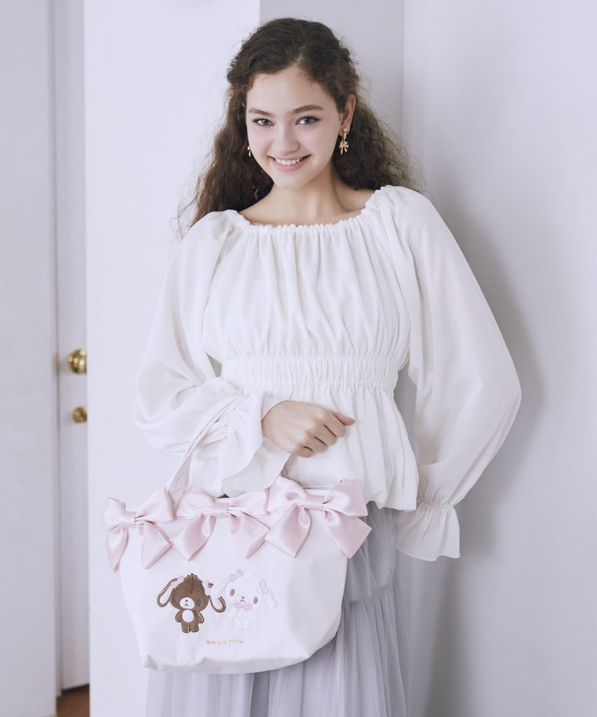 Maison de FLEUR×Sugarbunnies「シュガーバニーズ ボリュームリボントート」（ピンク・8800円）