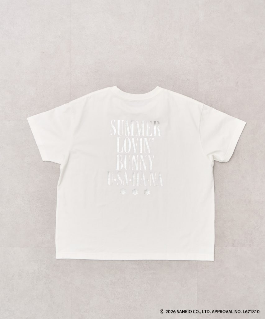 Monotone Series「ウサハナシルバー箔プリントTシャツ」（3490円）