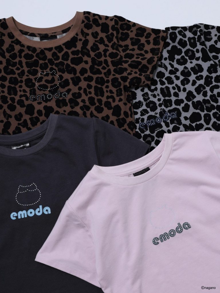 「【ちいかわ】ラインストーンミニTシャツ」（ブラウン・ピンク・グレー・ブラック・5500円）