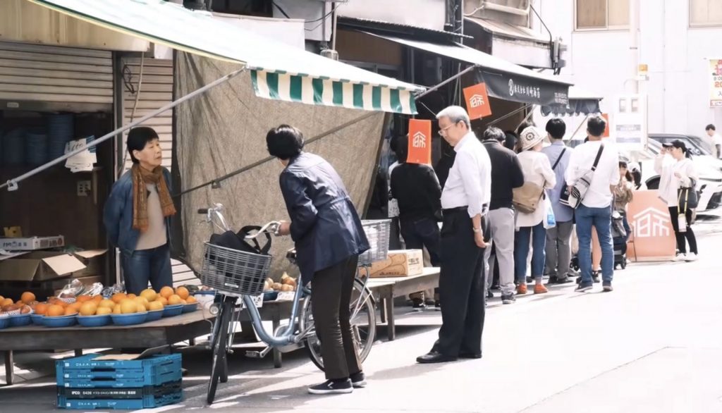 朝市の様子　提供：土田昌平さん