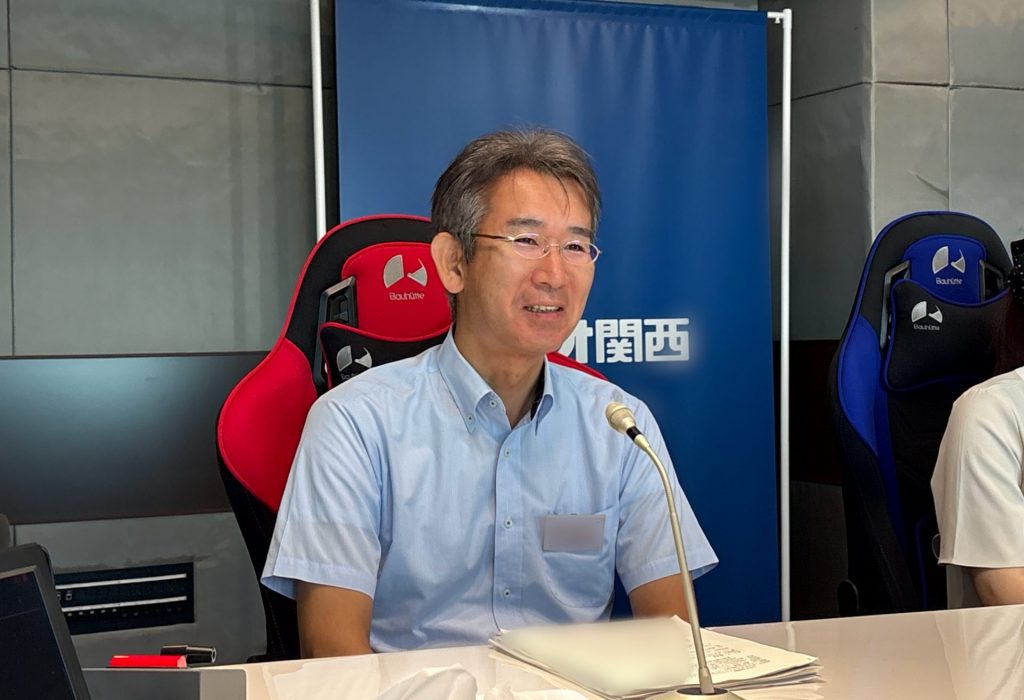 兵庫県・丹波地域の魅力について語る、丹波県民局・福井昌樹県民局長（ラジオ関西スタジオにて）