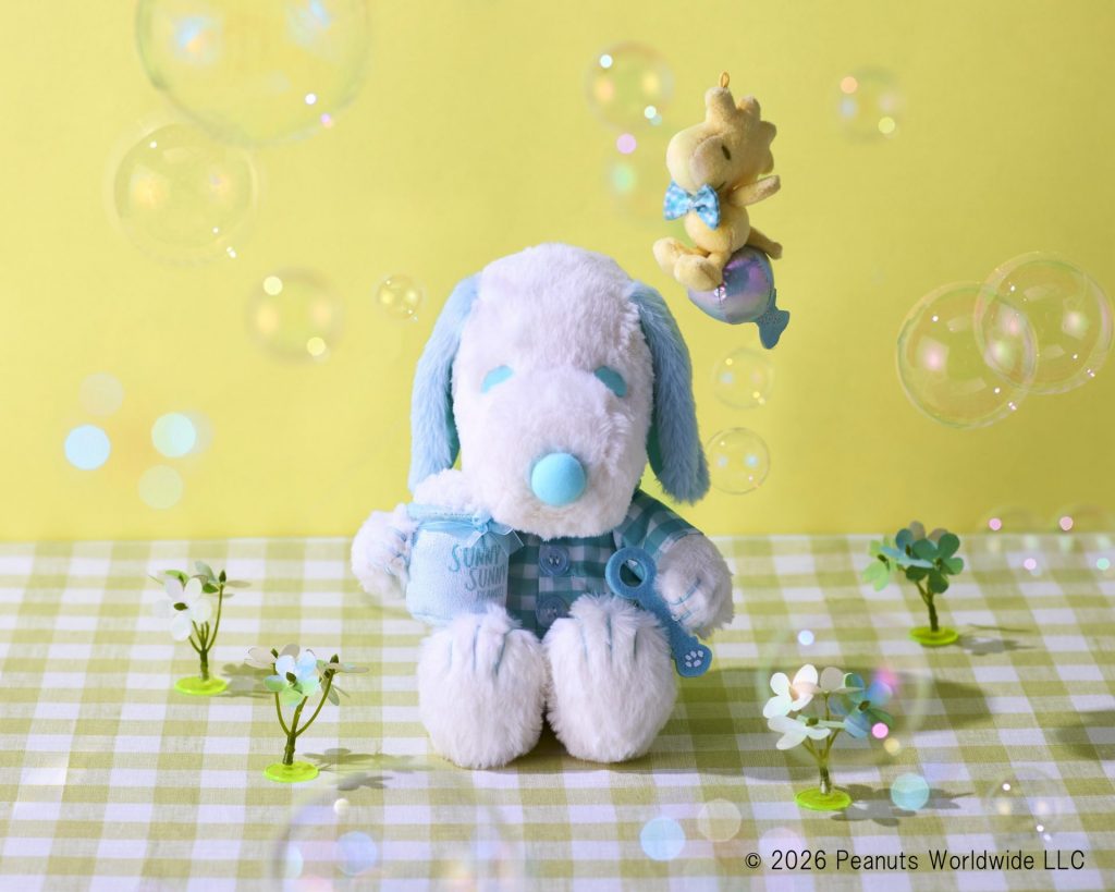 阪急限定の「ぬいぐるみセット」（5280円） (C)2026 Peanuts Worldwide LLC