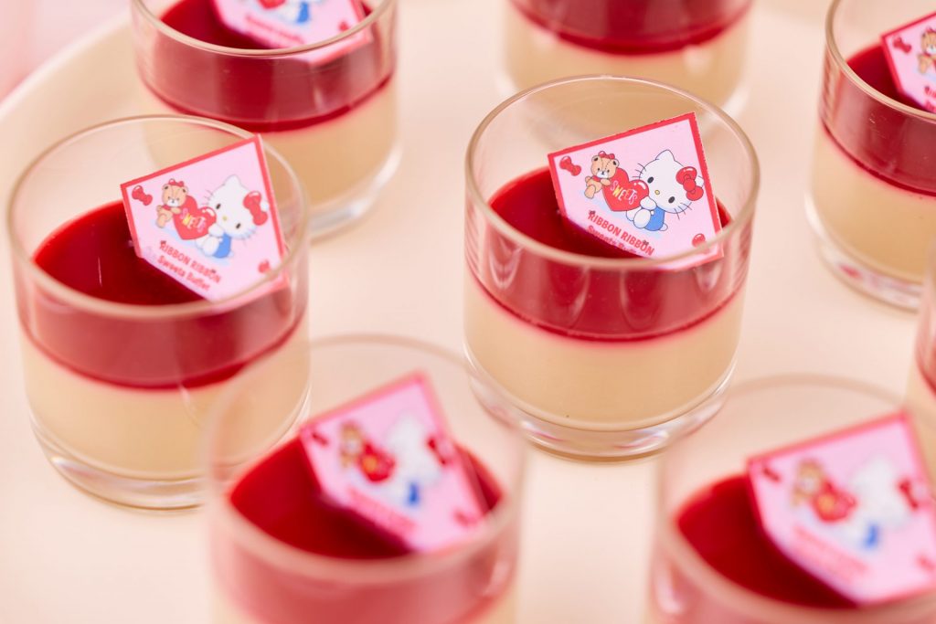 「HELLO KITTY ミルクティーパンナコッタ」