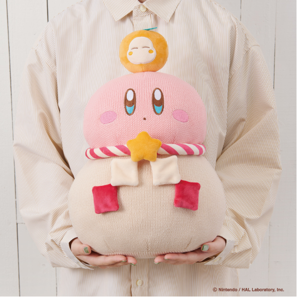 「おもちあみあみクッション」(4950円) (C)Nintendo / HAL Laboratory, Inc.