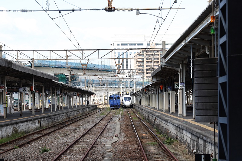 高架化されまもなく役目を終えるJR長崎駅の地上駅 | ラジオ関西 AM558 